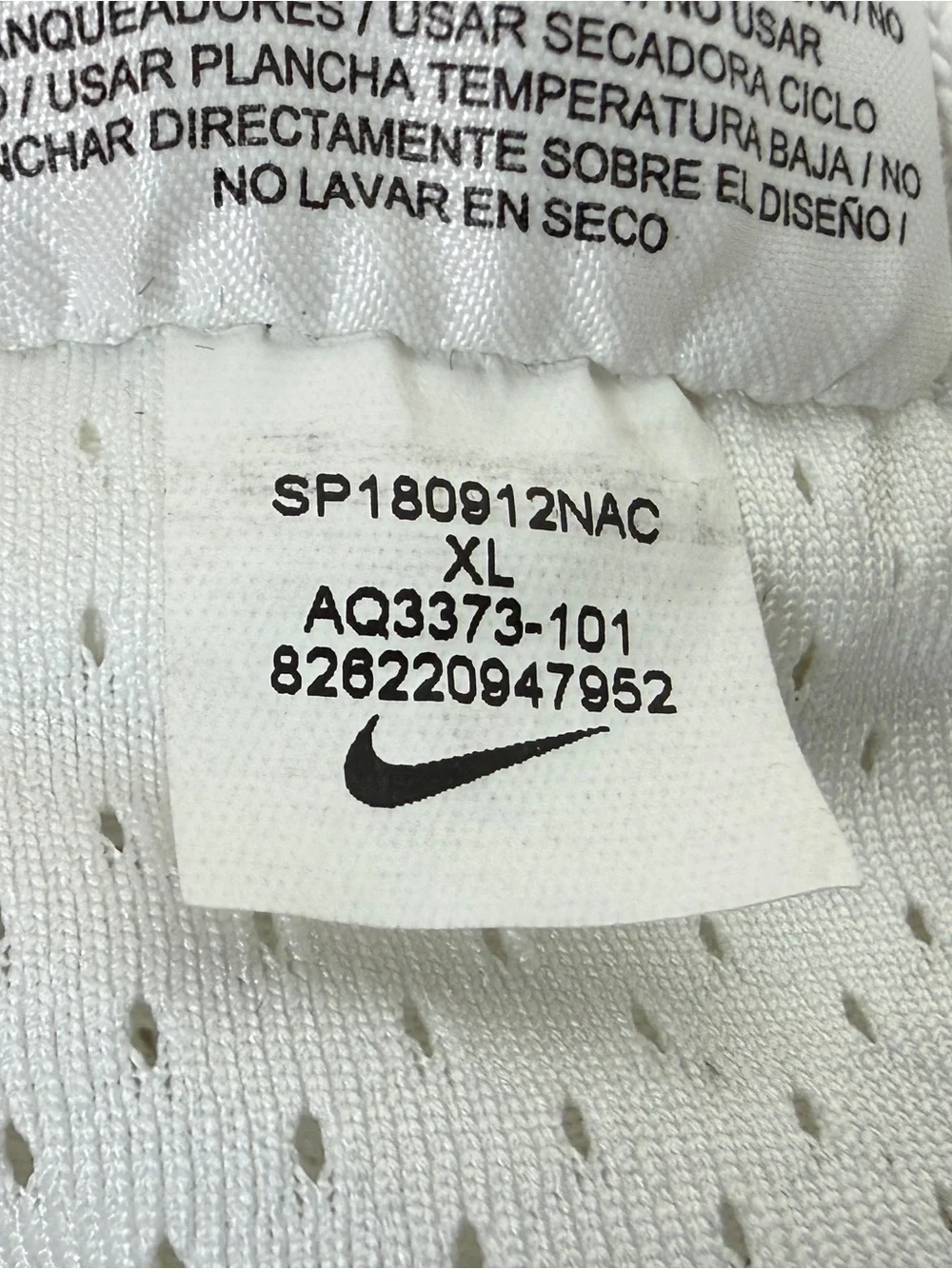 Nike LeBron x Kith White Shorts Men’s Size XL Basketball Rare Embroidered Clean - Picture 10 of 10